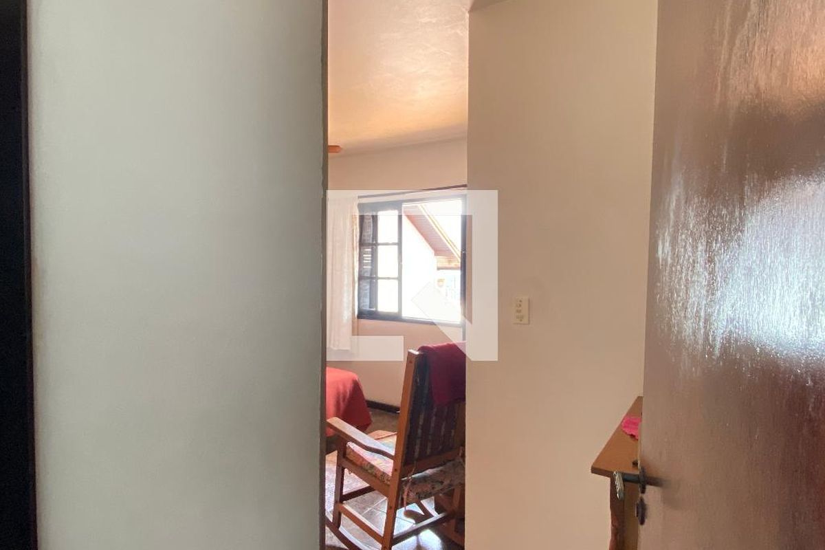 Casa, 4 quartos, 250 m² - Foto 25