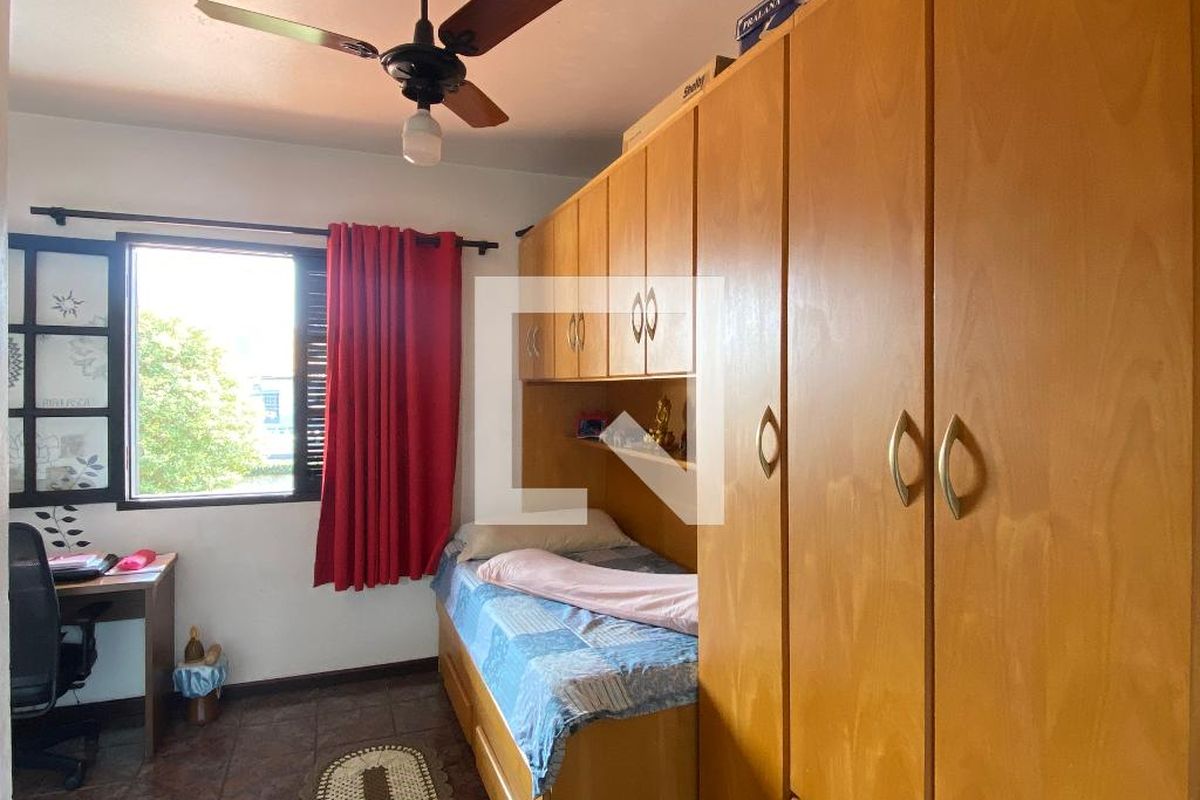 Casa, 4 quartos, 250 m² - Foto 27
