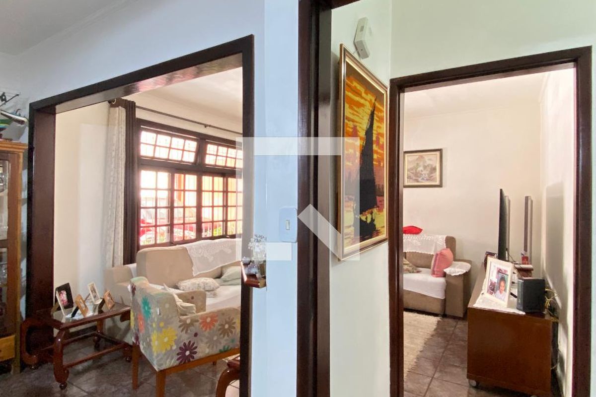 Casa, 4 quartos, 250 m² - Foto 14