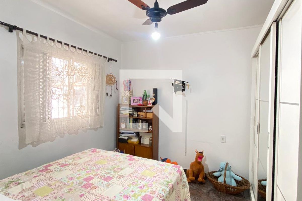 Casa, 4 quartos, 250 m² - Foto 41