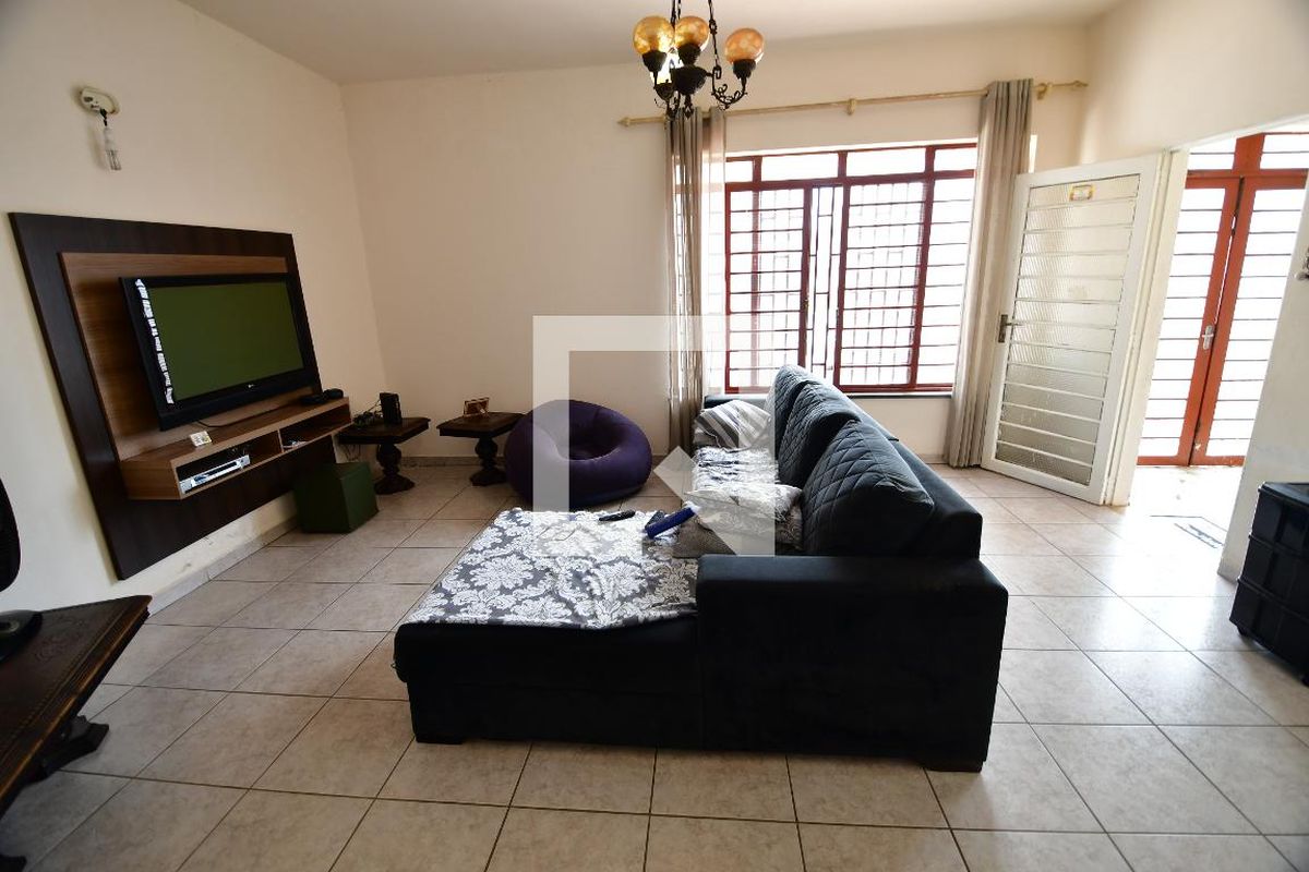 Casa à Venda - Jardim Planalto, 3 Quartos,  380 m2 em , Campinas - sp | SoloBR