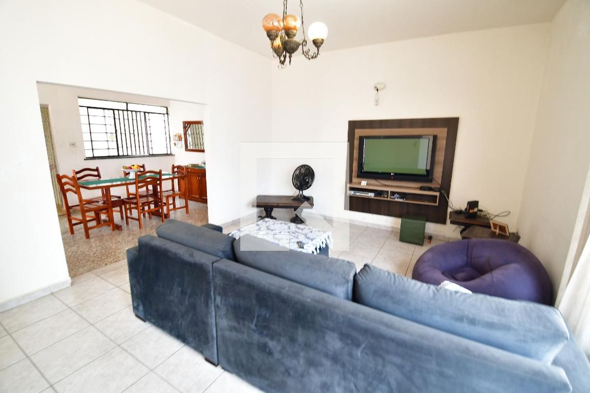 Casa à Venda - Jardim Planalto, 3 Quartos,  380 m2 em , Campinas - sp | SoloBR