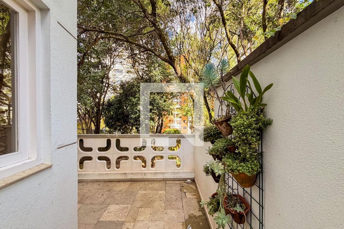 Casa, 3 quartos, 270 m² - Foto 56