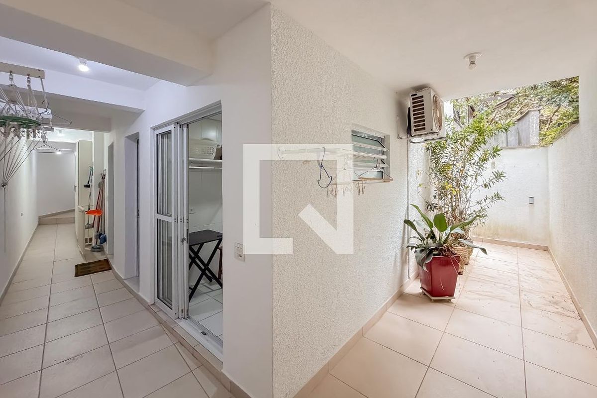 Casa, 3 quartos, 270 m² - Foto 65