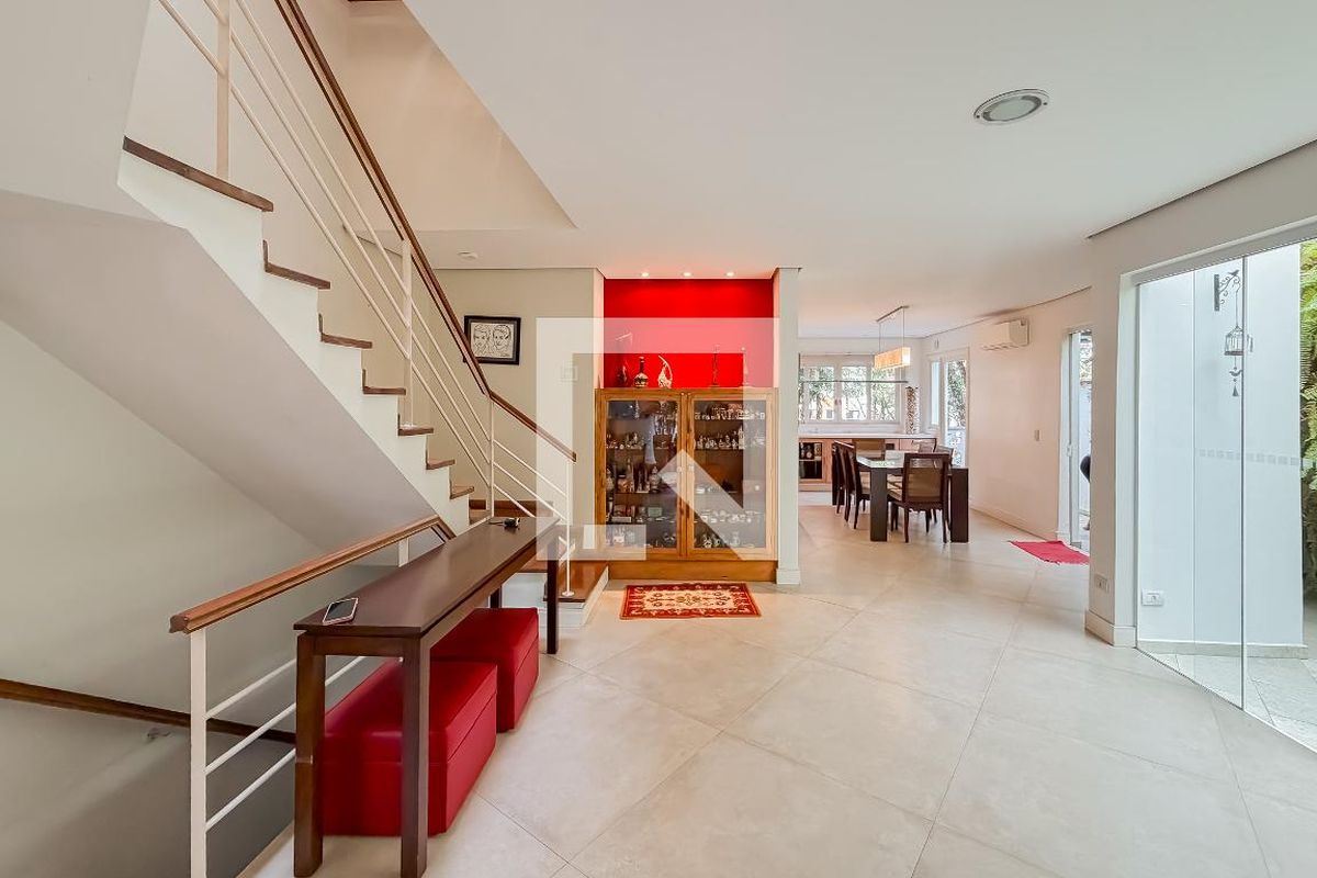 Casa, 3 quartos, 270 m² - Foto 4