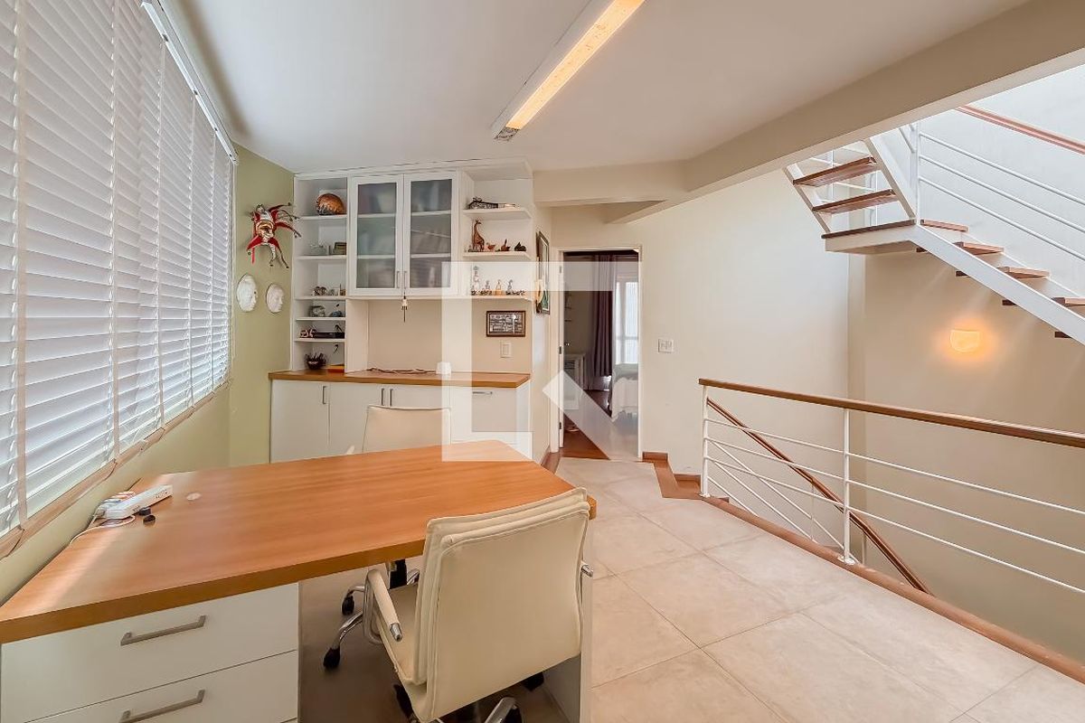 Casa, 3 quartos, 270 m² - Foto 18