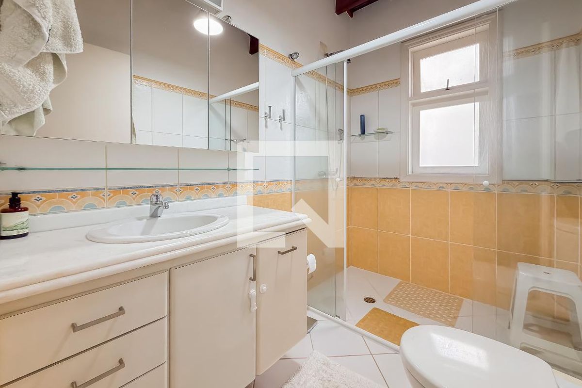 Casa, 3 quartos, 270 m² - Foto 47