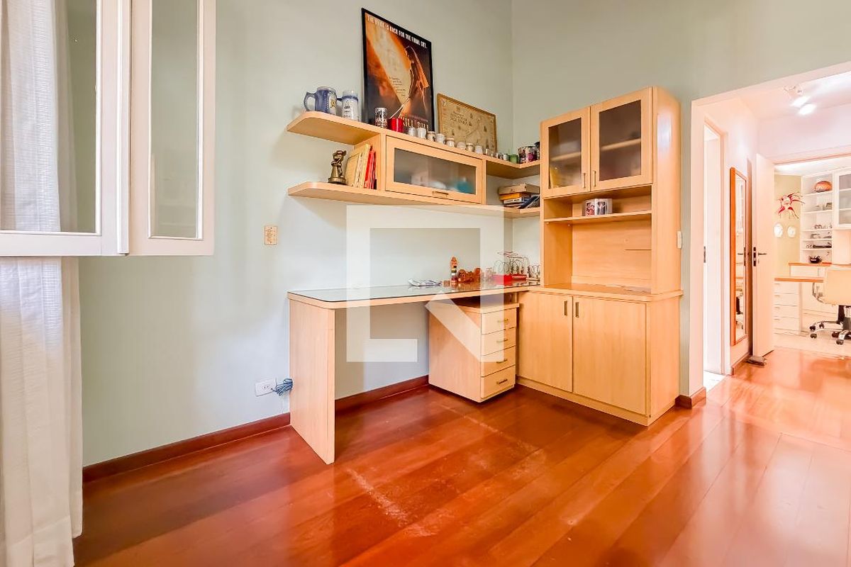 Casa, 3 quartos, 270 m² - Foto 30