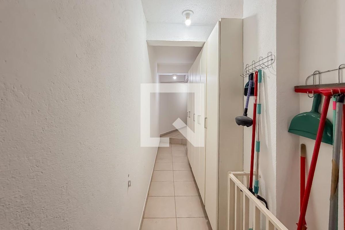 Casa, 3 quartos, 270 m² - Foto 61