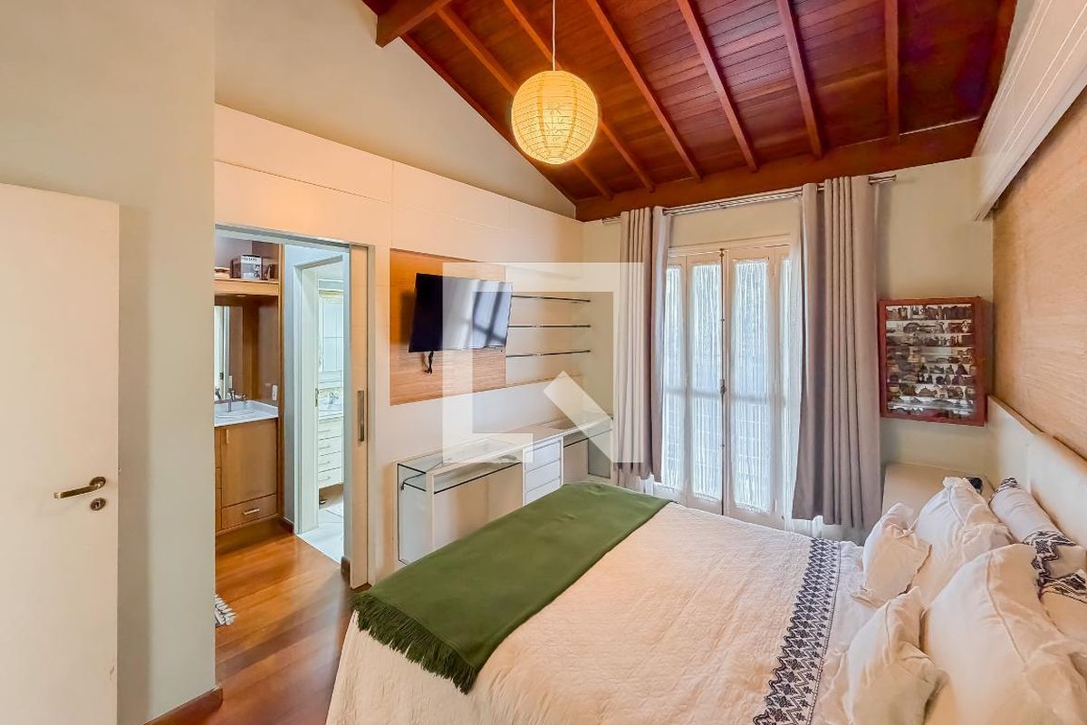 Casa, 3 quartos, 270 m² - Foto 39