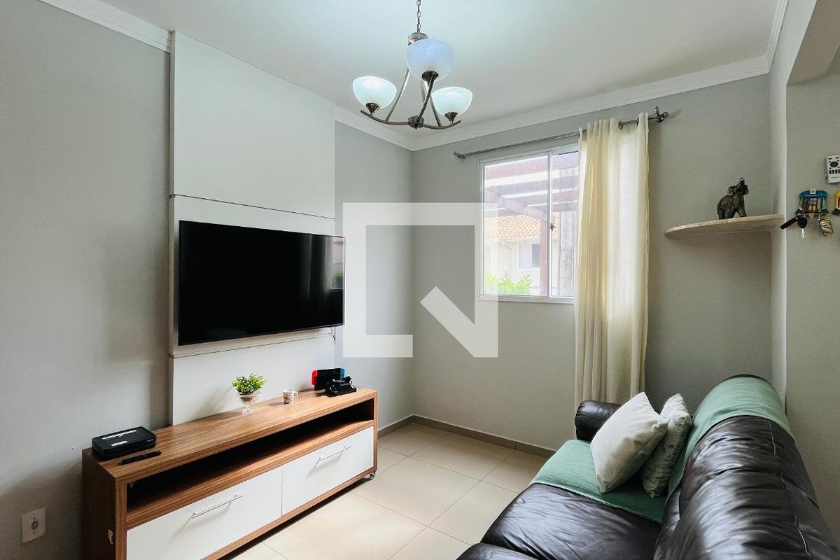 Casa à Venda - Mansões Santo Antônio, 3 Quartos,  100 m2 em , Campinas - sp | SoloBR
