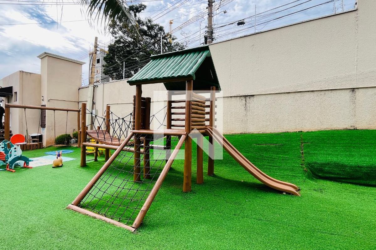Casa à Venda - Mansões Santo Antônio, 3 Quartos,  100 m2 em , Campinas - sp | SoloBR