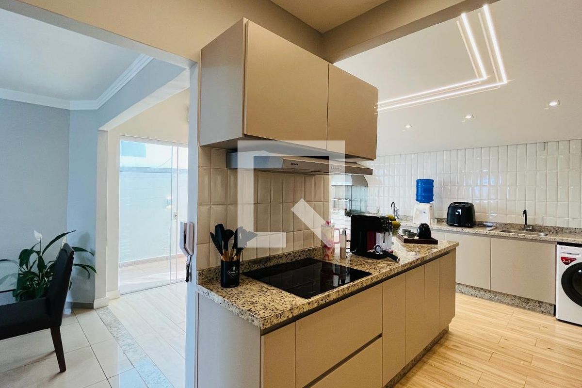 Casa à Venda - Mansões Santo Antônio, 3 Quartos,  100 m2 em , Campinas - sp | SoloBR