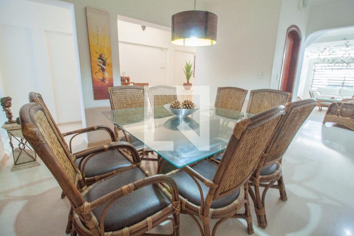 Casa, 4 quartos, 230 m² - Foto 10