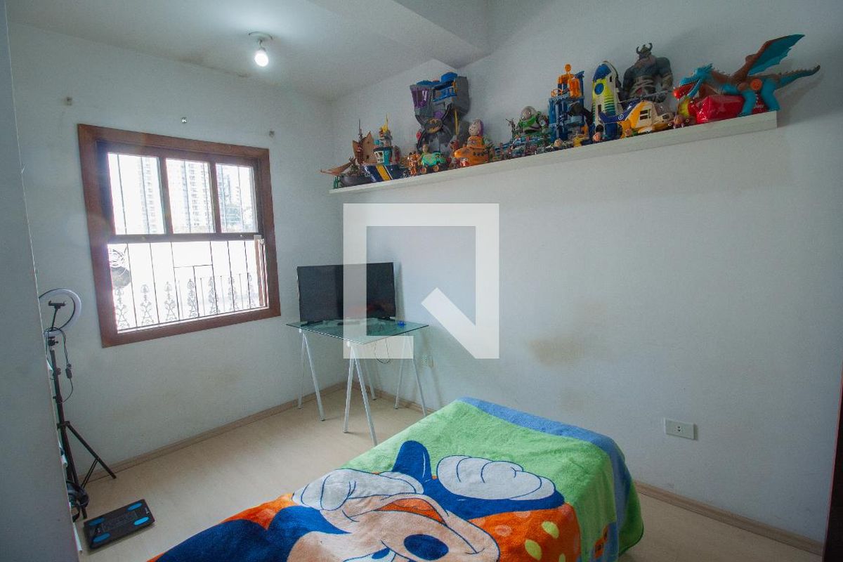 Casa, 4 quartos, 230 m² - Foto 35