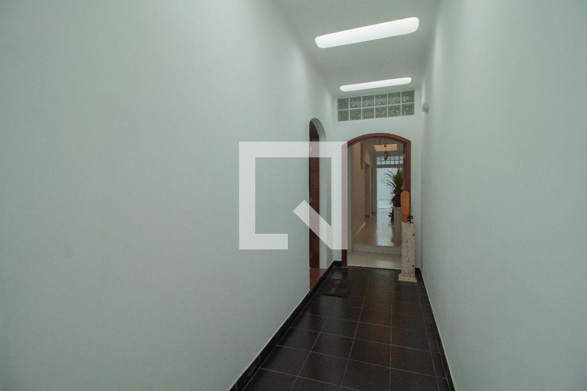Casa, 4 quartos, 230 m² - Foto 62