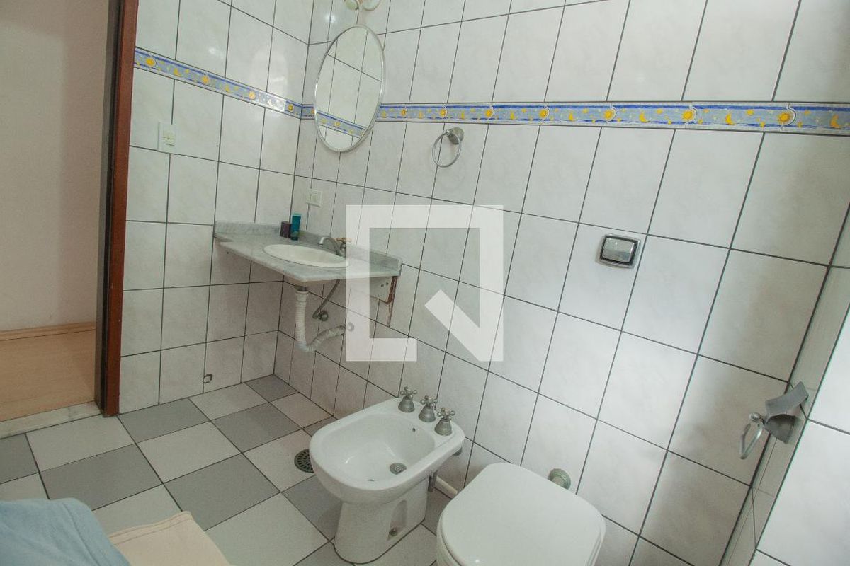 Casa, 4 quartos, 230 m² - Foto 40