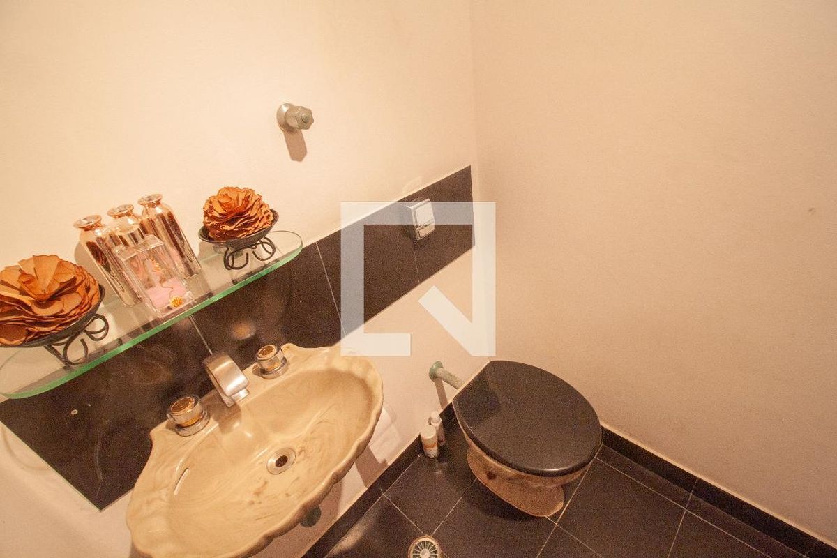 Casa, 4 quartos, 230 m² - Foto 13