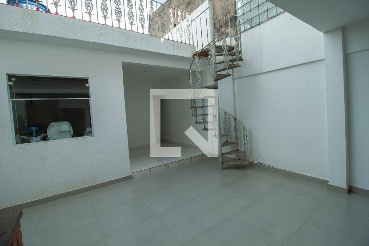 Casa, 4 quartos, 230 m² - Foto 51