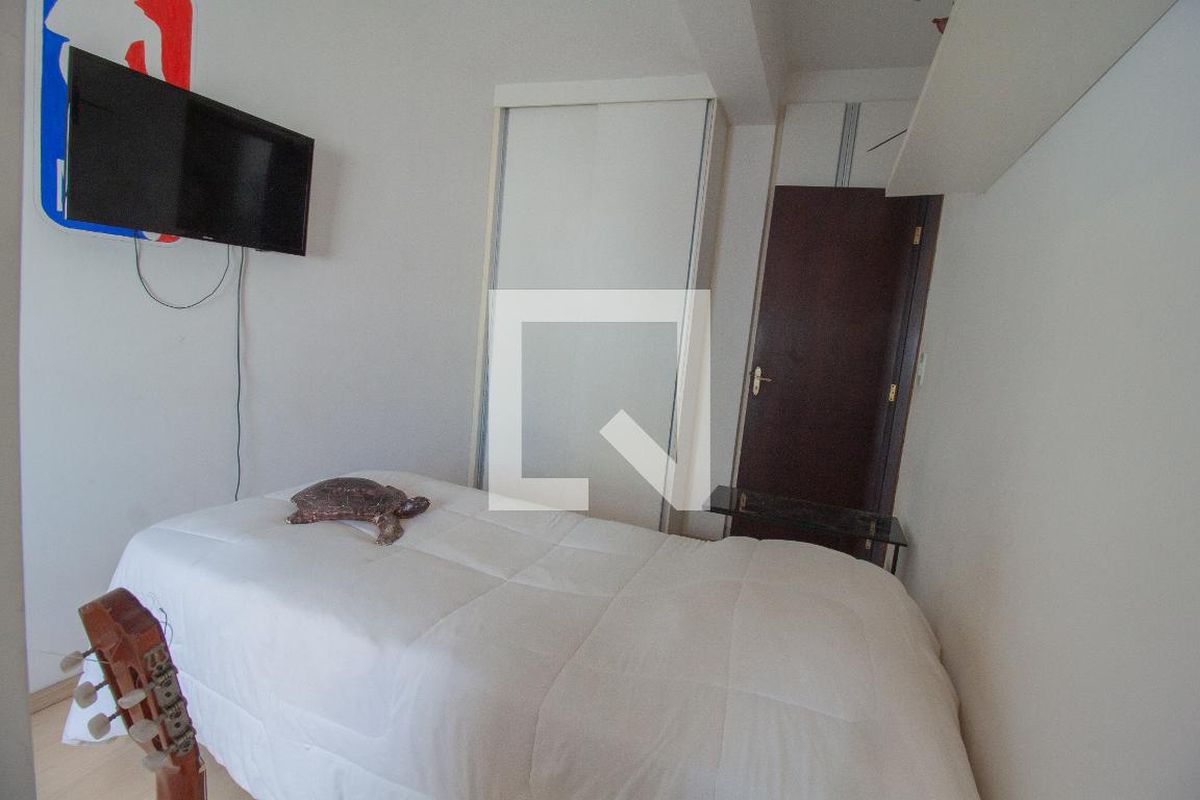 Casa, 4 quartos, 230 m² - Foto 32
