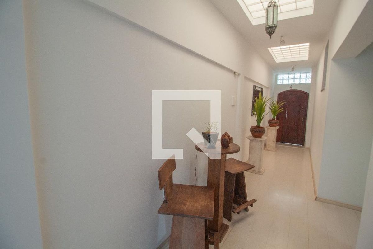 Casa, 4 quartos, 230 m² - Foto 11