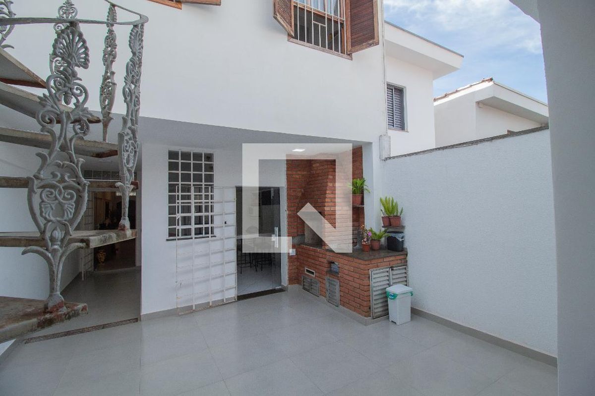 Casa, 4 quartos, 230 m² - Foto 48