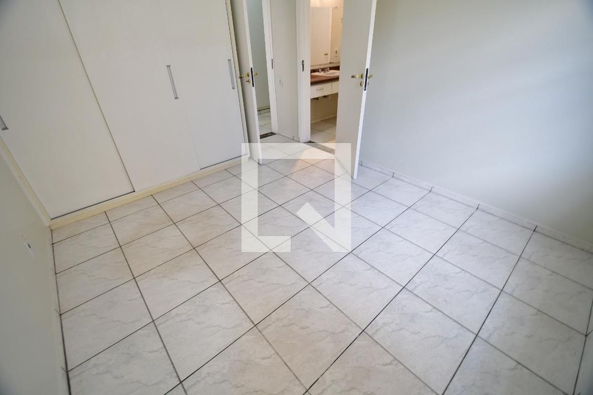Casa à Venda - Jardim Chapadão, 4 Quartos,  400 m2 em , Campinas - sp | SoloBR