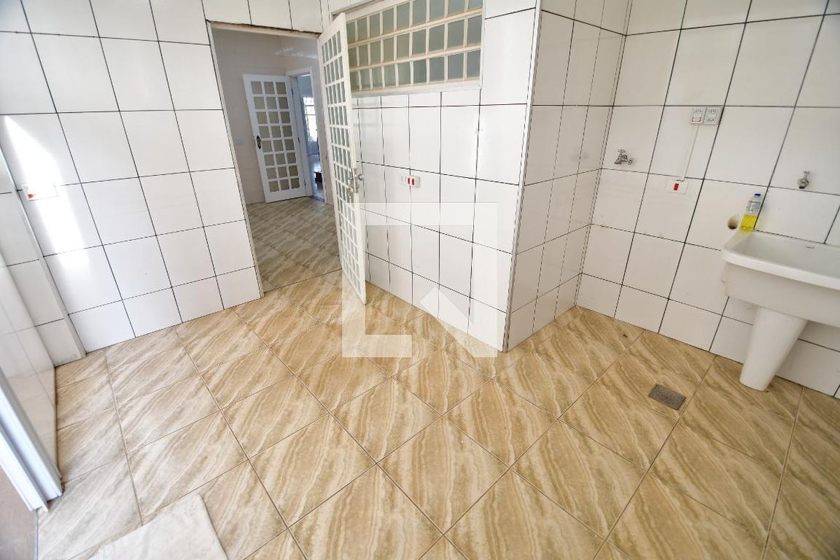Casa à Venda - Jardim Chapadão, 4 Quartos,  400 m2 em , Campinas - sp | SoloBR