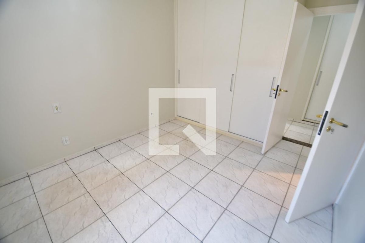 Casa à Venda - Jardim Chapadão, 4 Quartos,  400 m2 em , Campinas - sp | SoloBR