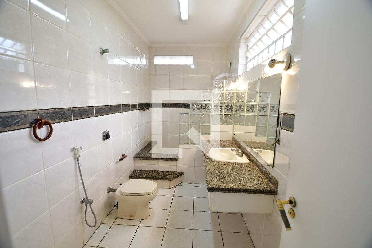 Casa à Venda - Jardim Chapadão, 4 Quartos,  400 m2 em , Campinas - sp | SoloBR