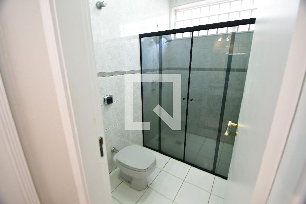 Casa à Venda - Jardim Chapadão, 4 Quartos,  400 m2 em , Campinas - sp | SoloBR