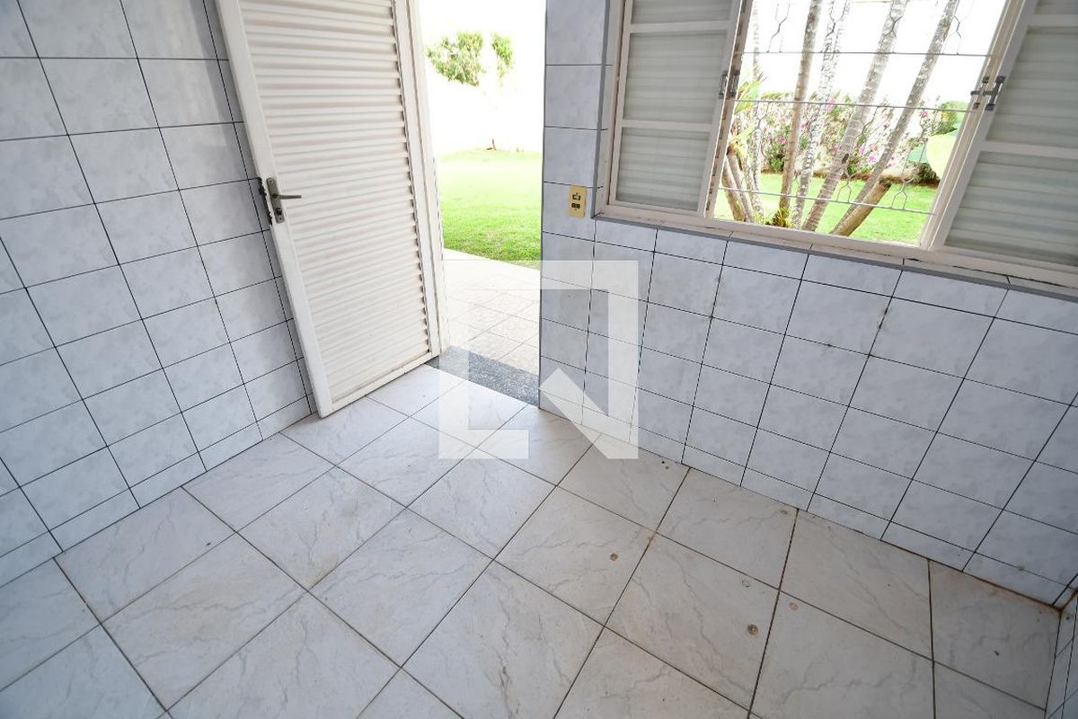 Casa à Venda - Jardim Chapadão, 4 Quartos,  400 m2 em , Campinas - sp | SoloBR