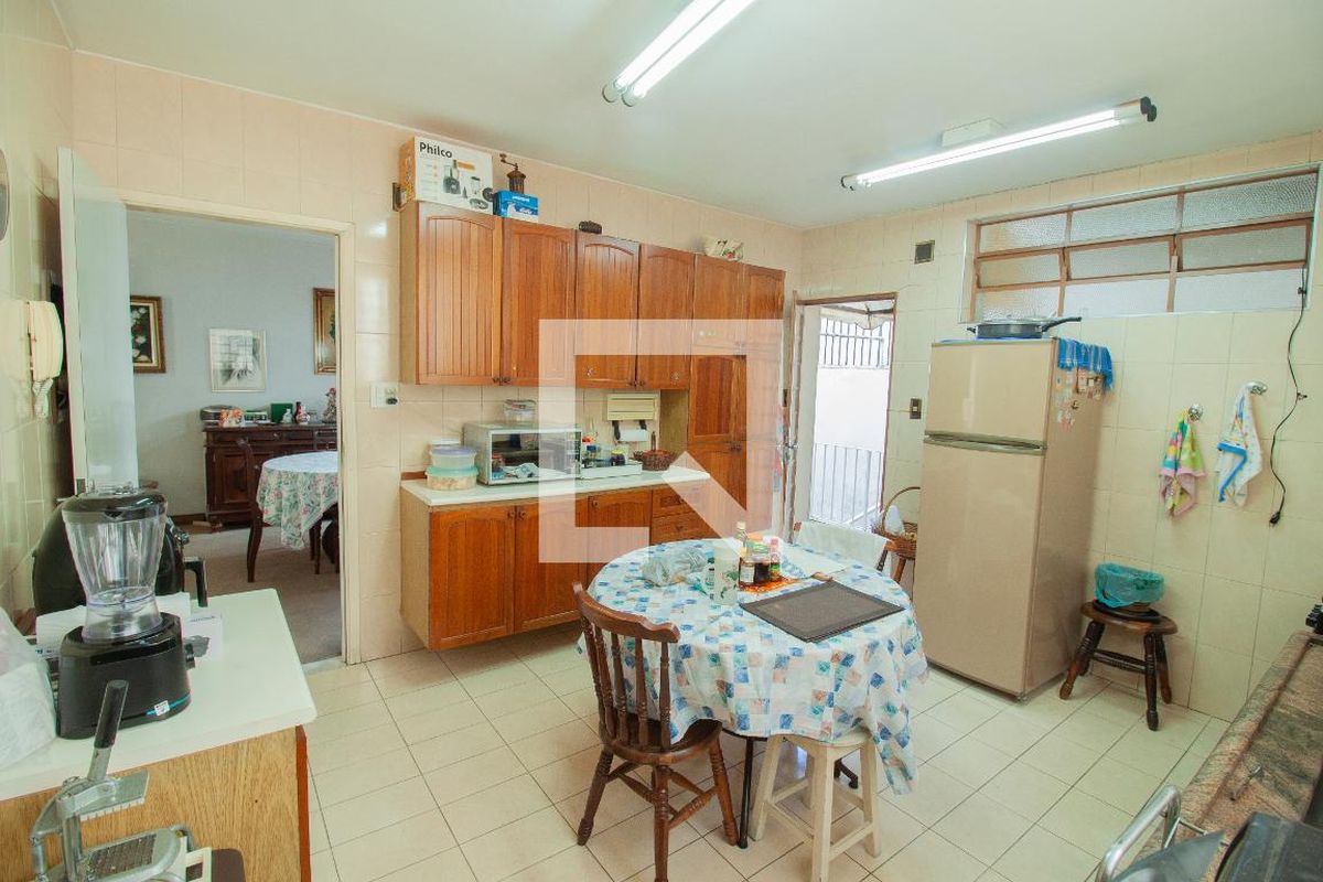 Casa, 4 quartos, 180 m² - Foto 11