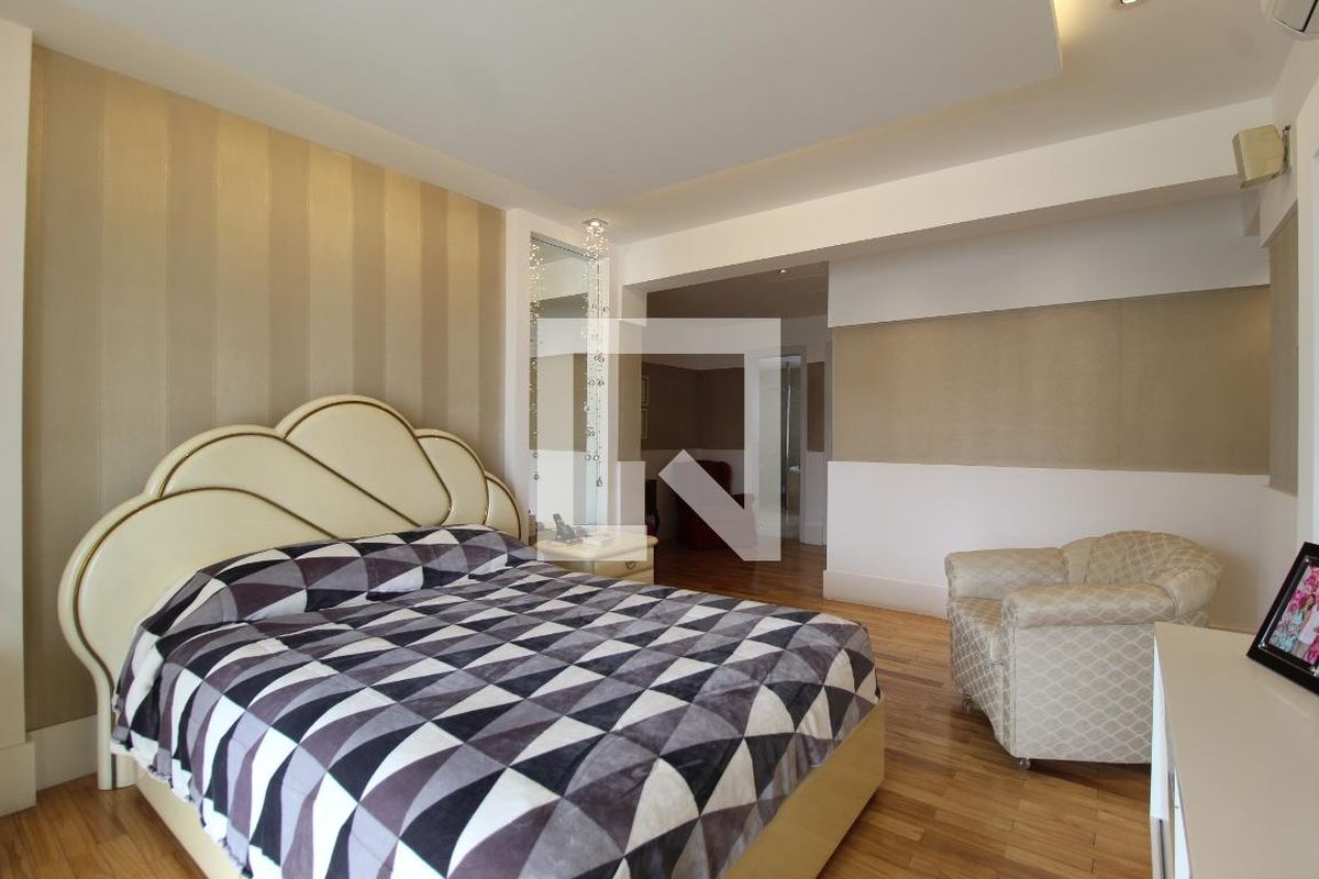 Apartamento, 3 quartos, 298 m² - Foto 31