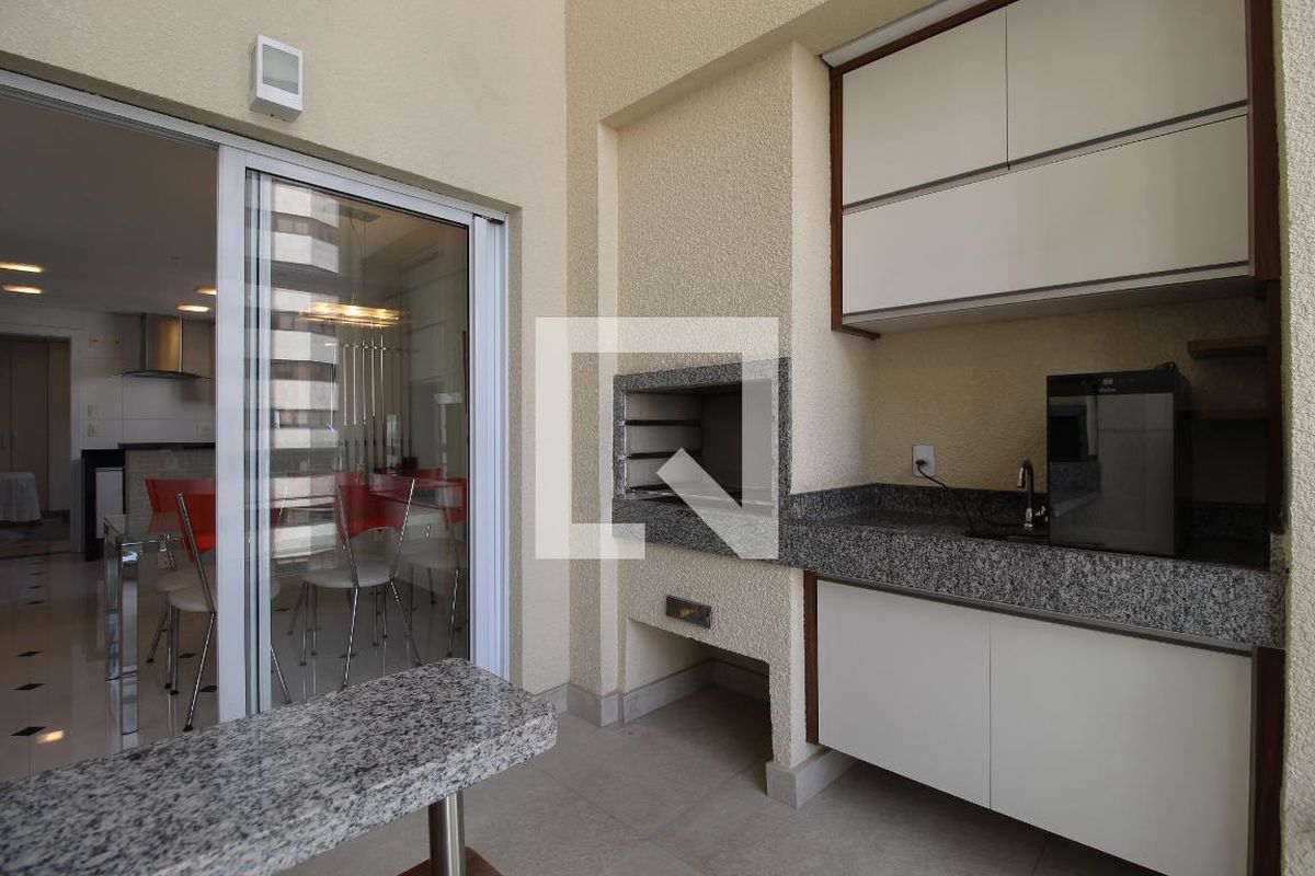 Apartamento, 3 quartos, 298 m² - Foto 44