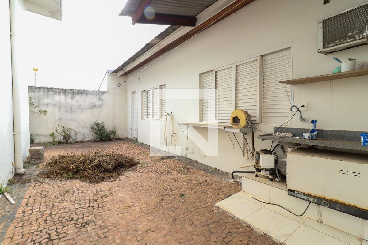Casa à Venda - Guanabara, 1 Quarto,  300 m2 em , Campinas - sp | SoloBR