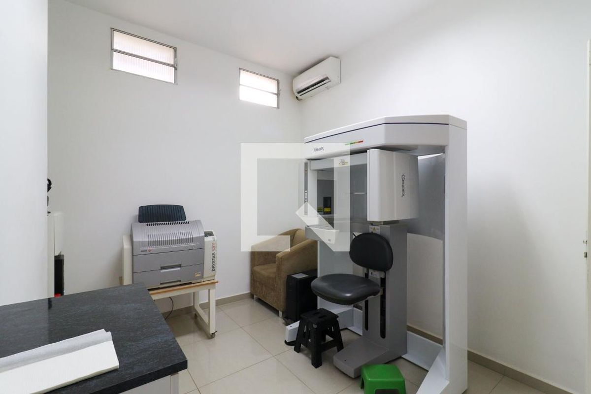 Casa à Venda - Guanabara, 1 Quarto,  300 m2 em , Campinas - sp | SoloBR