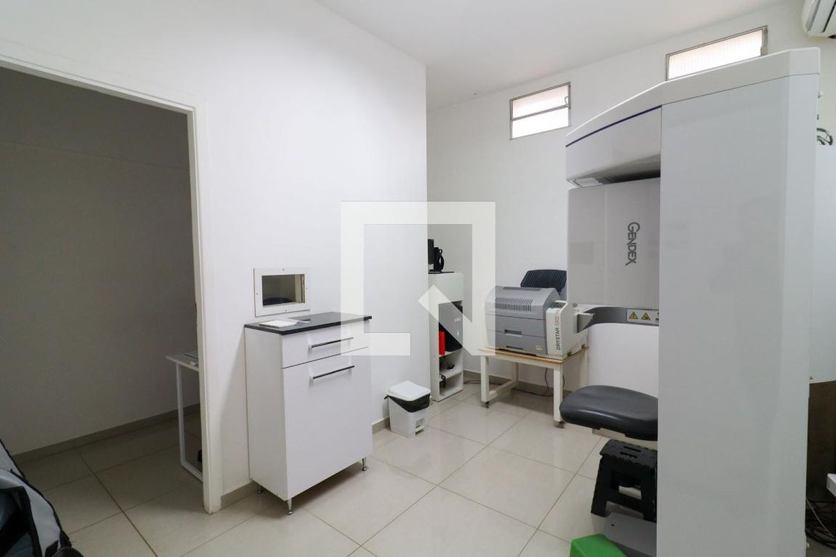 Casa à Venda - Guanabara, 1 Quarto,  300 m2 em , Campinas - sp | SoloBR