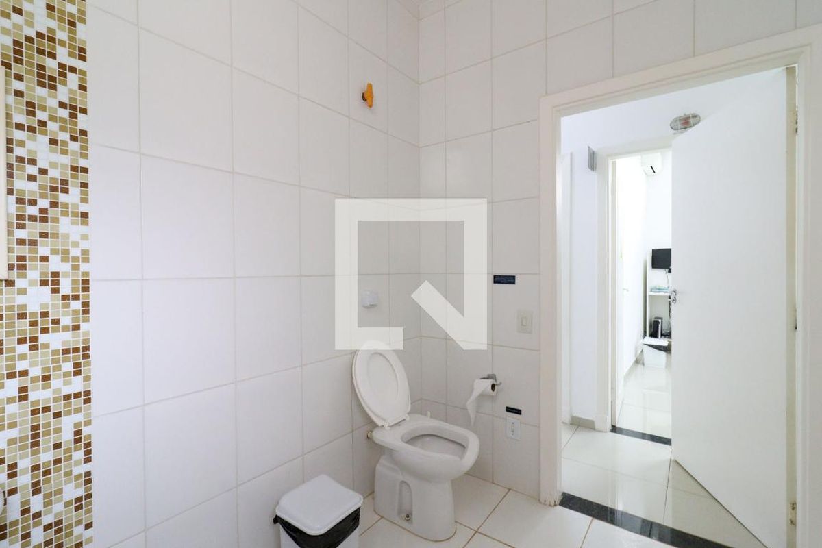 Casa à Venda - Guanabara, 1 Quarto,  300 m2 em , Campinas - sp | SoloBR