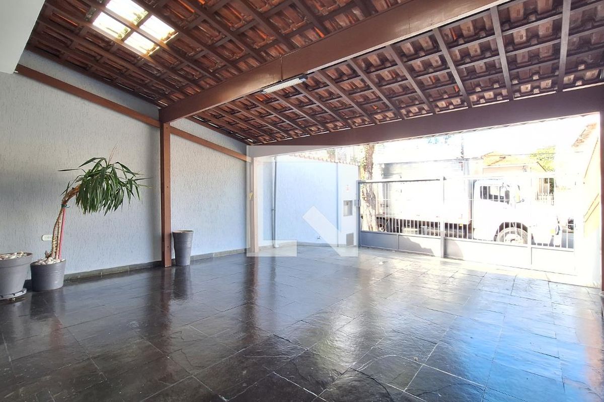 Casa, 3 quartos, 249 m² - Foto 53