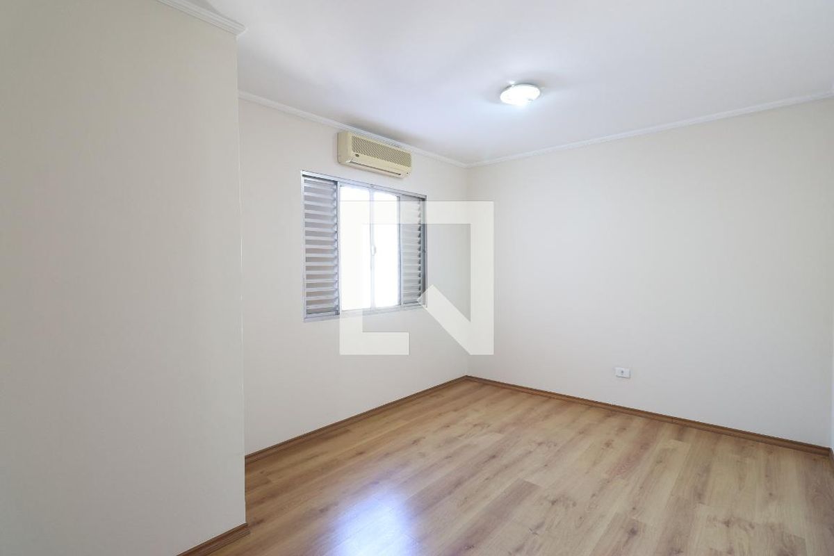 Casa, 3 quartos, 249 m² - Foto 30