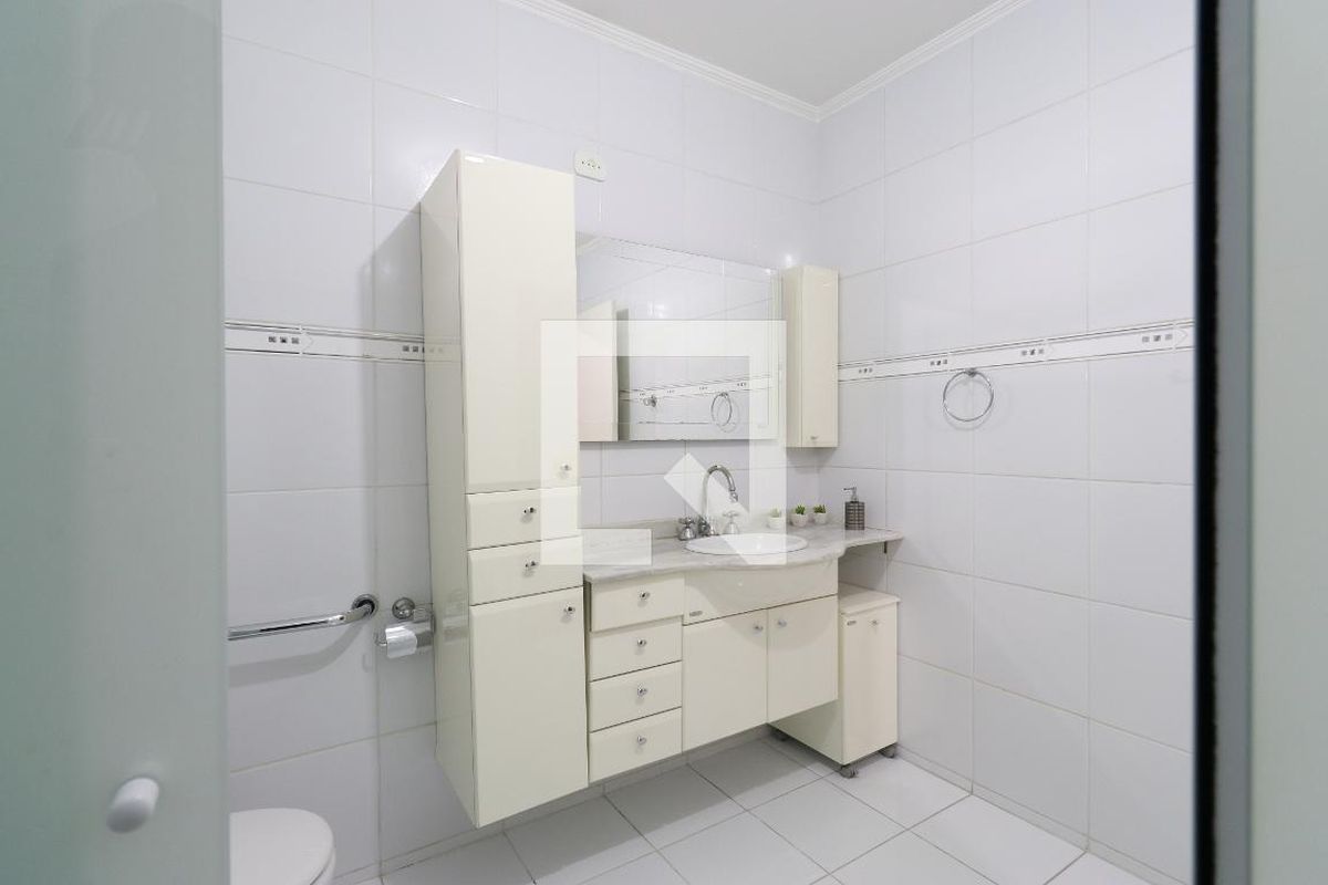 Casa, 3 quartos, 249 m² - Foto 24