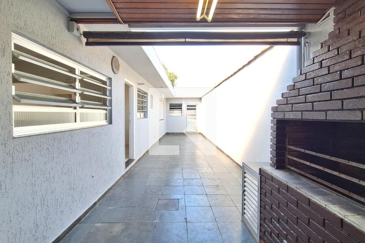 Casa, 3 quartos, 249 m² - Foto 49