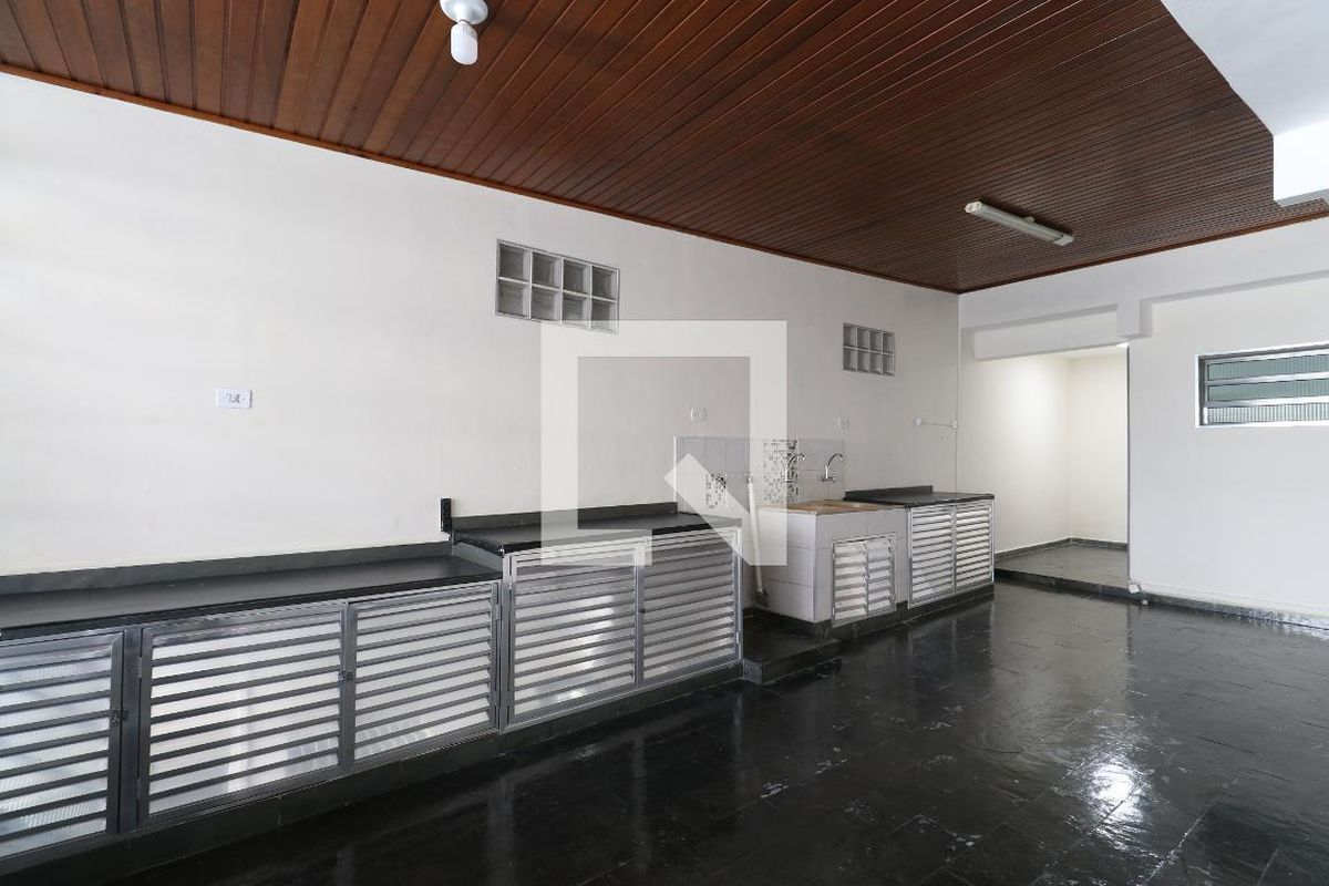 Casa, 3 quartos, 249 m² - Foto 42