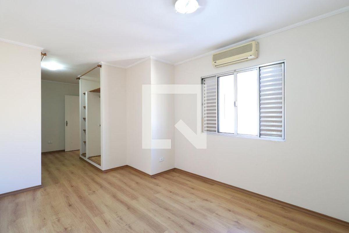 Casa, 3 quartos, 249 m² - Foto 29