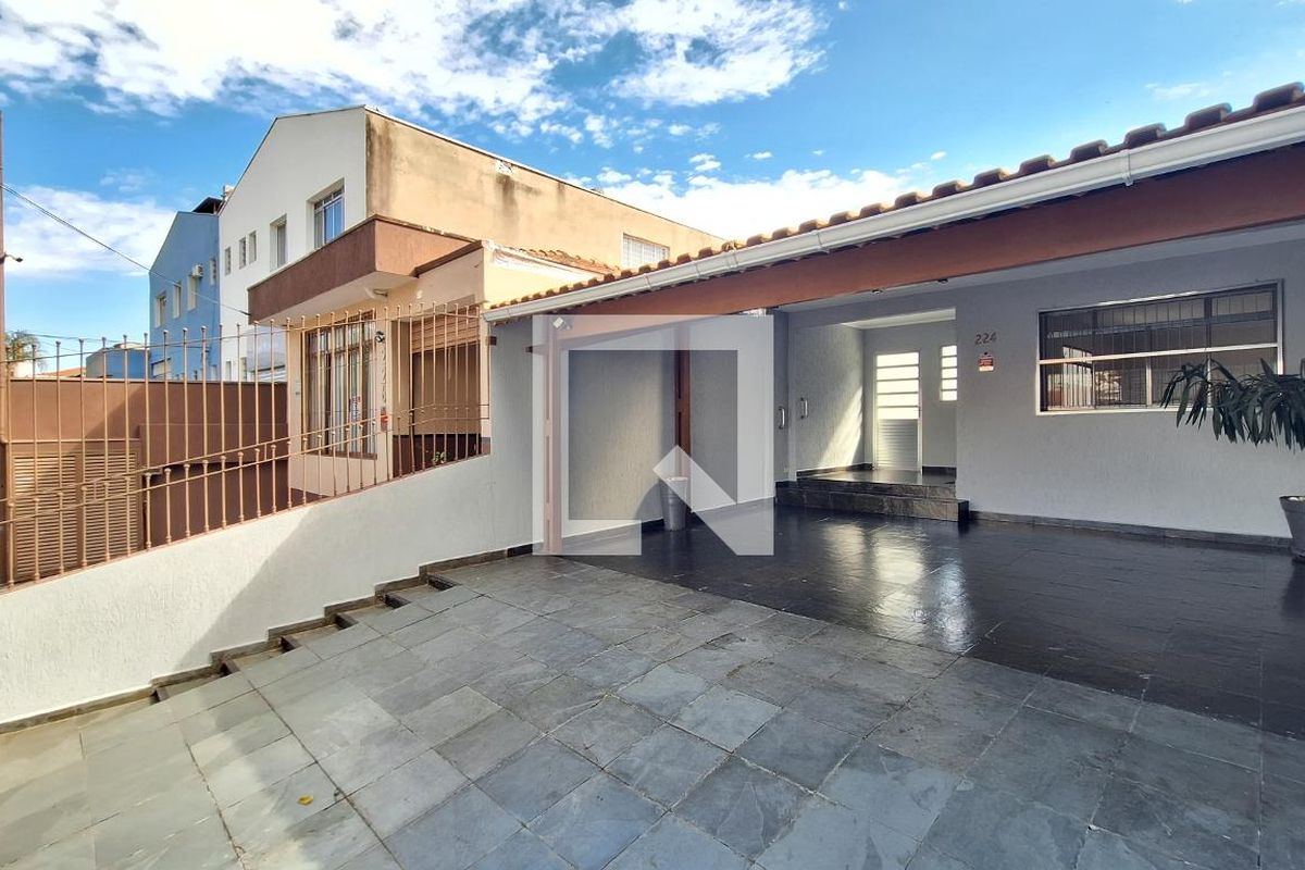 Casa, 3 quartos, 249 m² - Foto 55