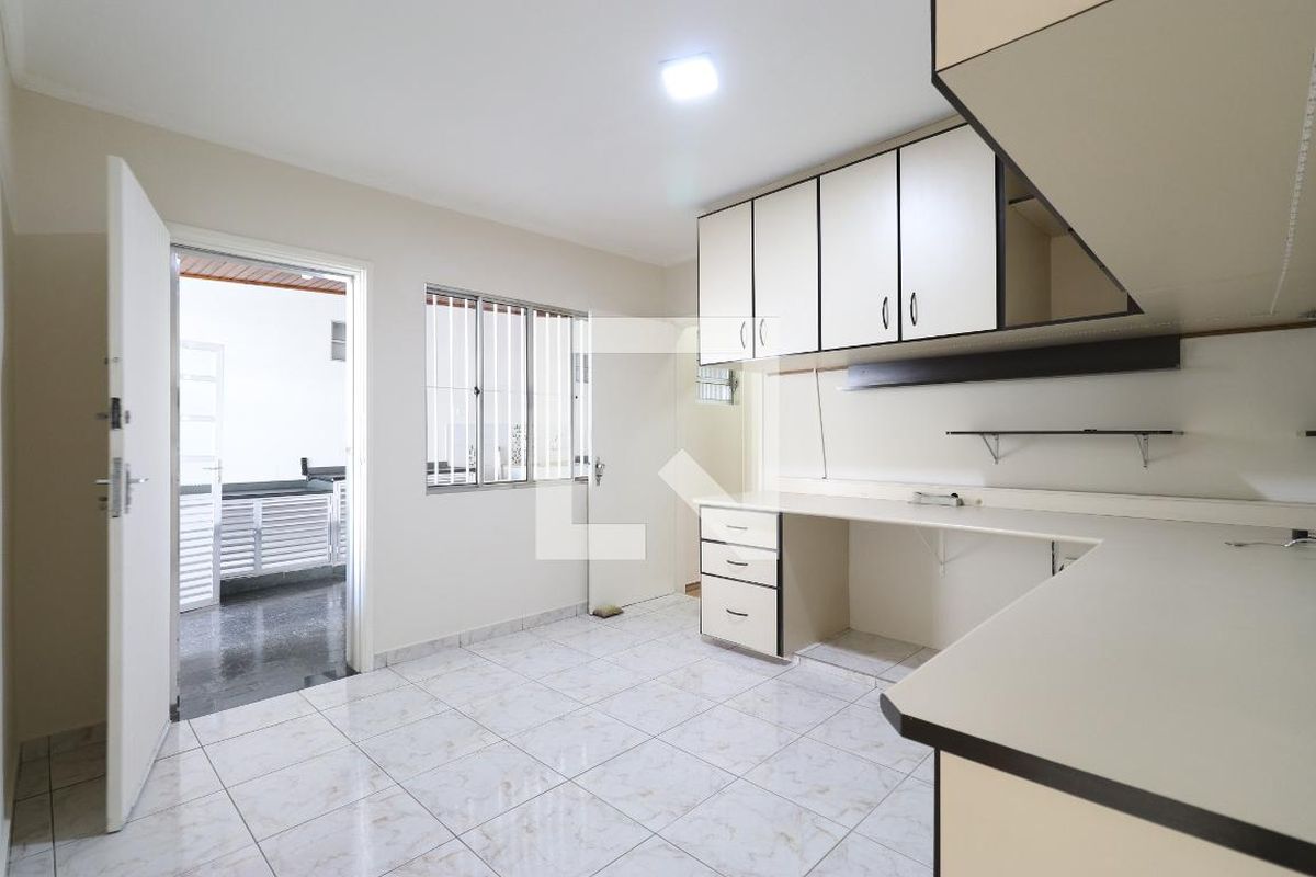 Casa, 3 quartos, 249 m² - Foto 13