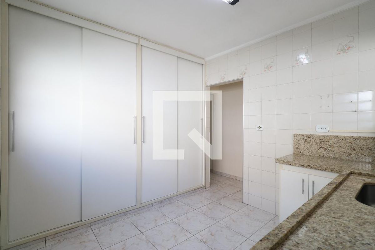 Casa, 3 quartos, 249 m² - Foto 11