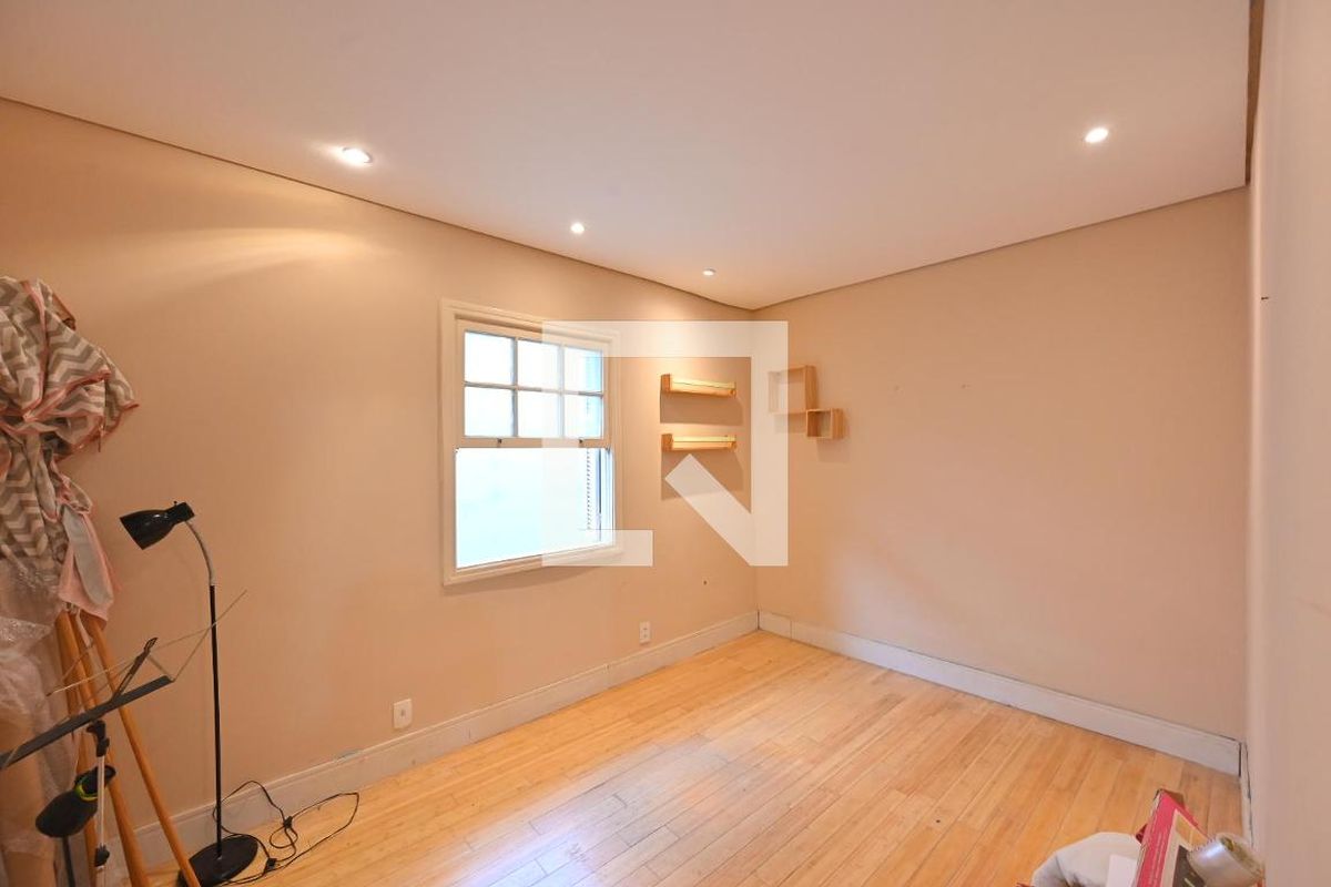 Casa, 4 quartos, 200 m² - Foto 10