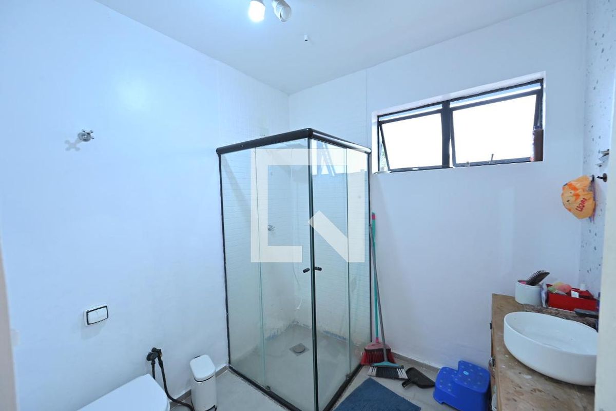 Casa, 4 quartos, 200 m² - Foto 18